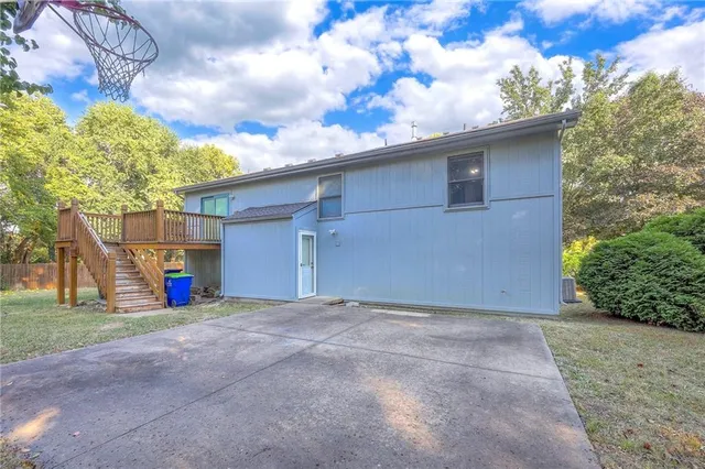 $399,950 | 13928 West 109th Street, Lenexa, KS 66215