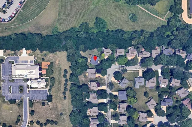 $399,950 | 13928 West 109th Street, Lenexa, KS 66215