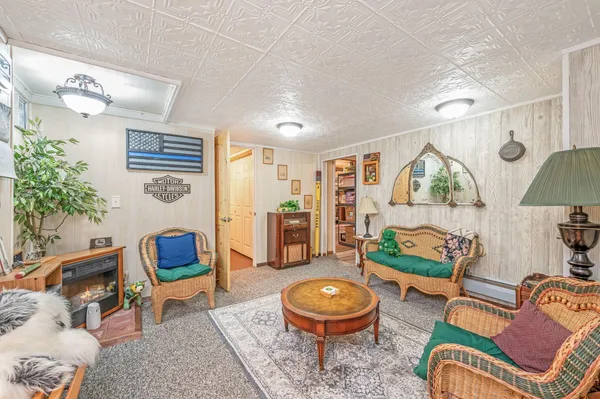 $289,000 | 600 Plum Avenue, Windom, MN 56101