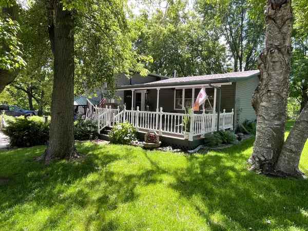 $289,000 | 600 Plum Avenue, Windom, MN 56101