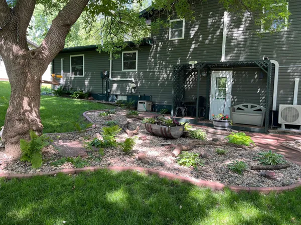 $289,000 | 600 Plum Avenue, Windom, MN 56101