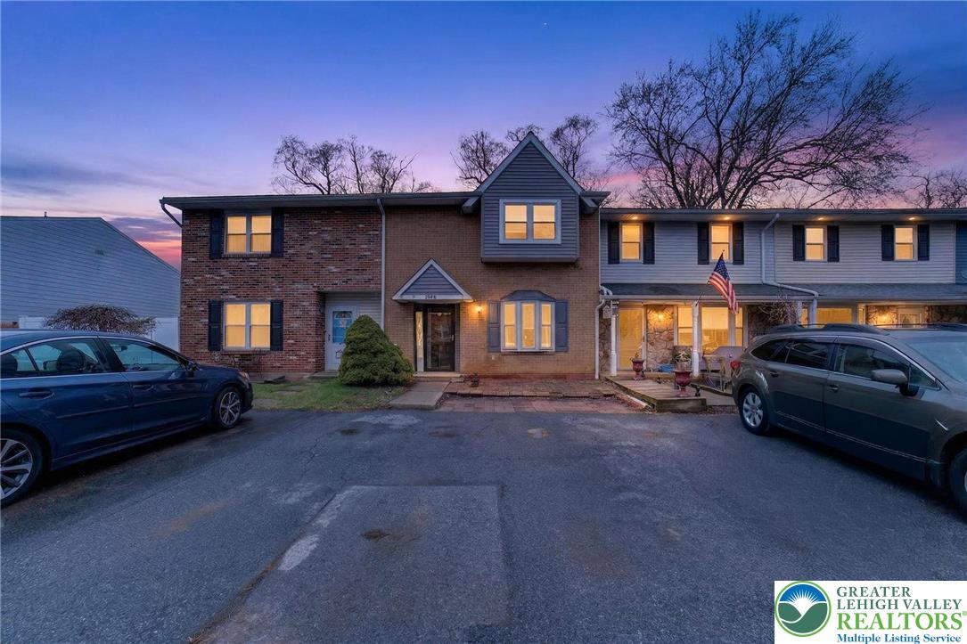 1863 Aster Road Macungie, PA 18062 - Photo 3 of 28 Gallery Image 3