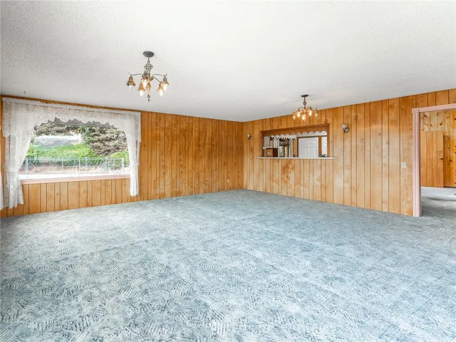 $750,000 | 4590 East Nahahum Canyon Road, Cashmere, WA 98815