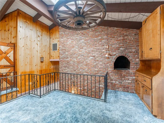 $750,000 | 4590 East Nahahum Canyon Road, Cashmere, WA 98815