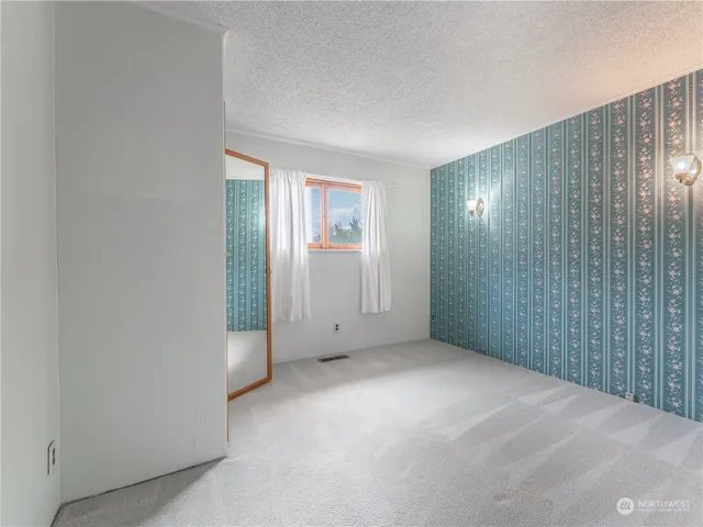 $750,000 | 4590 East Nahahum Canyon Road, Cashmere, WA 98815