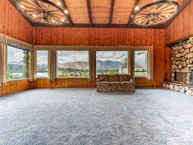 $750,000 | 4590 East Nahahum Canyon Road, Cashmere, WA 98815
