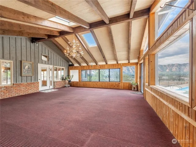 $750,000 | 4590 East Nahahum Canyon Road, Cashmere, WA 98815