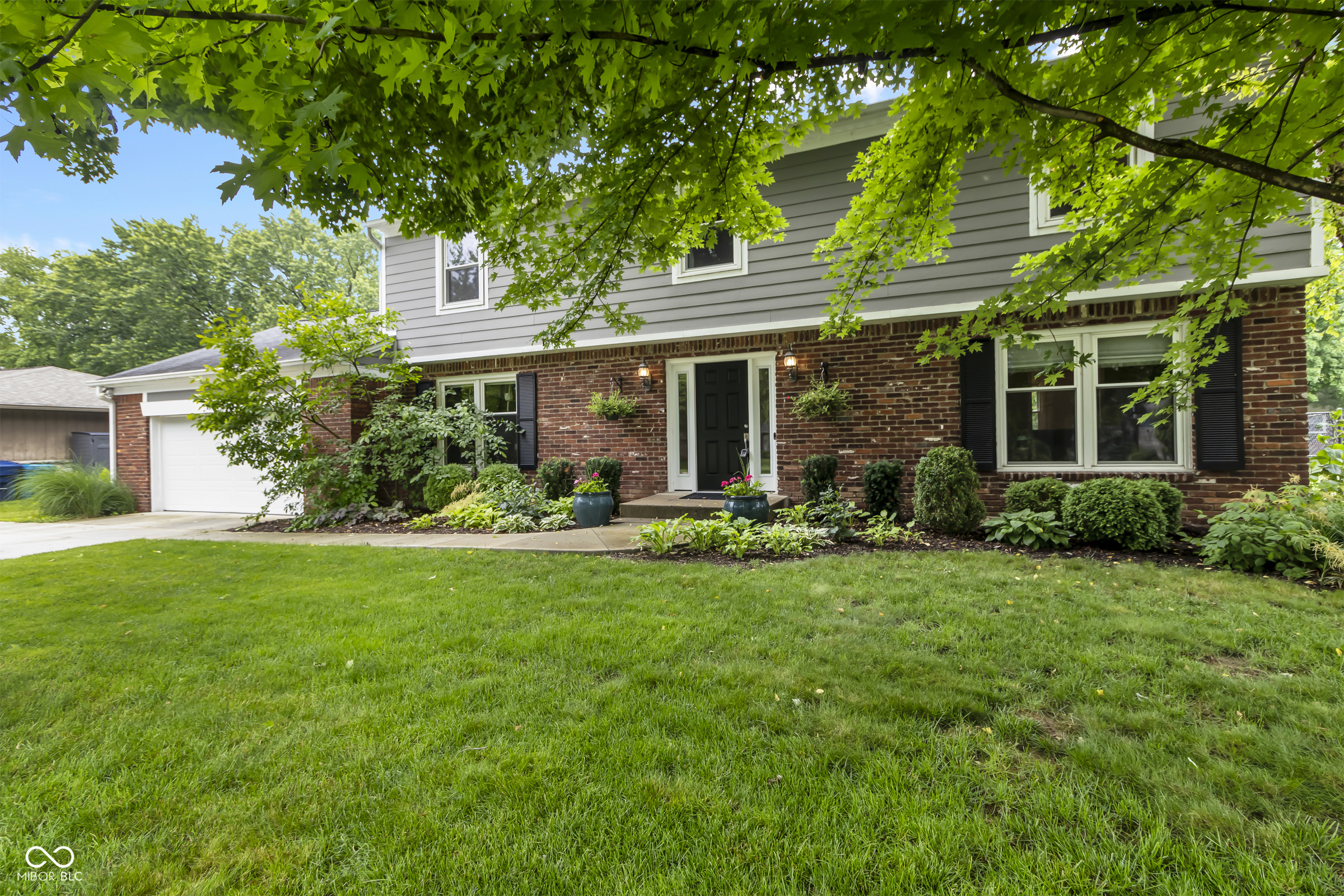 11409 Haverstick Road Carmel, IN 46033 - Photo 2 of 46 Gallery Image 2