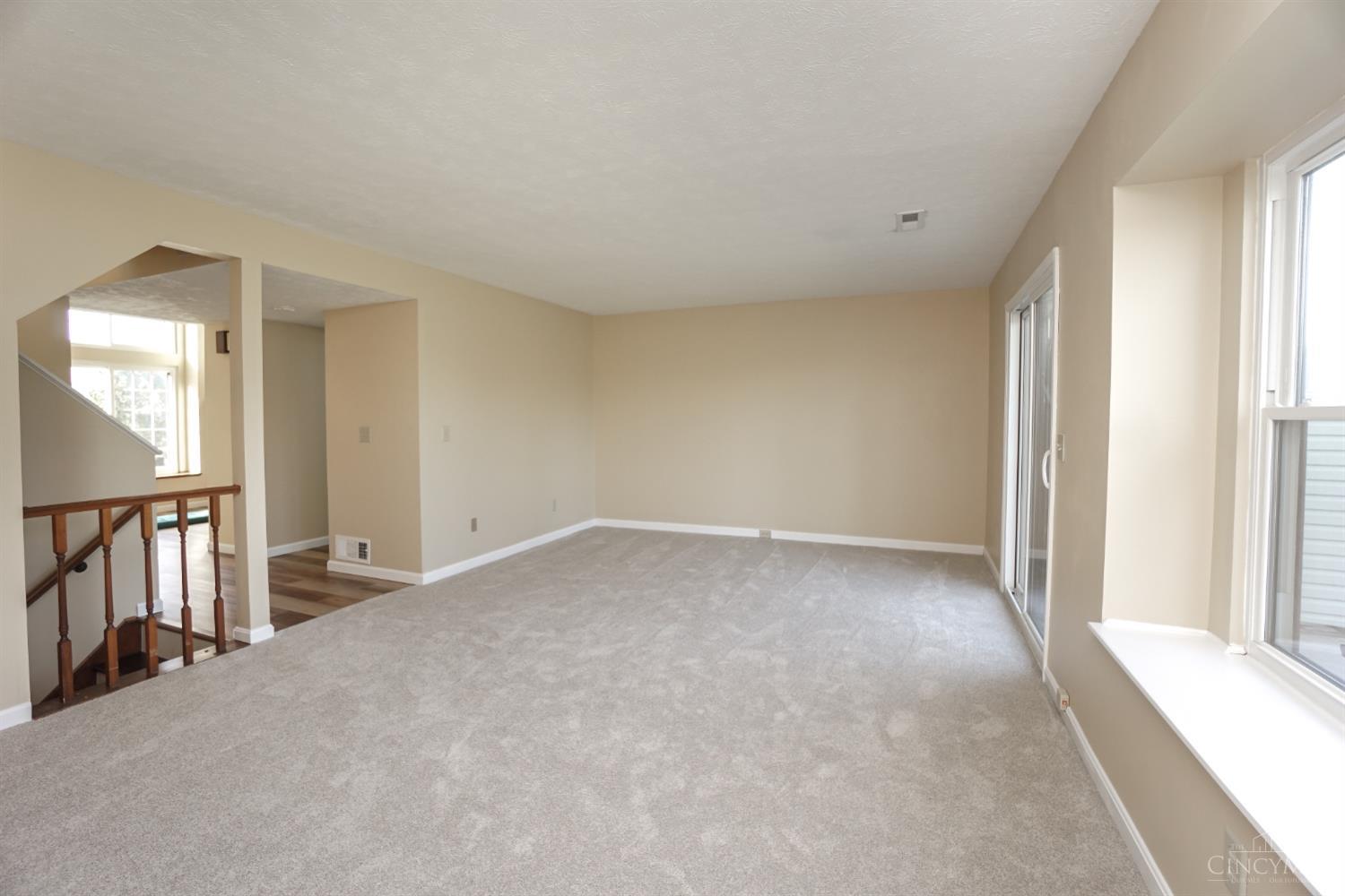 7902 Hackney Circle Maineville, OH 45039 - Photo 7 of 33 Gallery Image 7