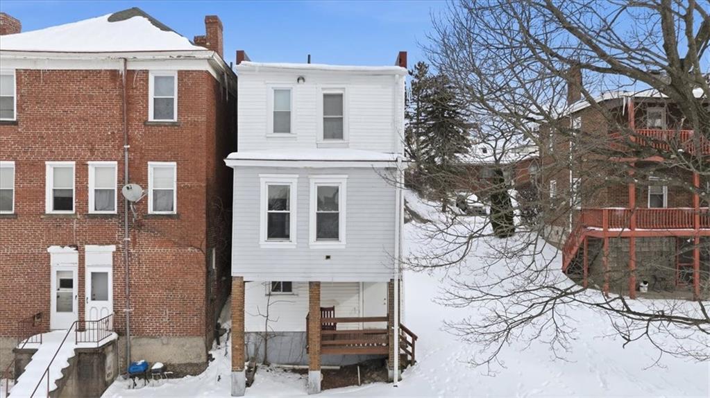 421 Kirk Avenue Pittsburgh, PA 15227 - Photo 4 of 32 Gallery Image 4