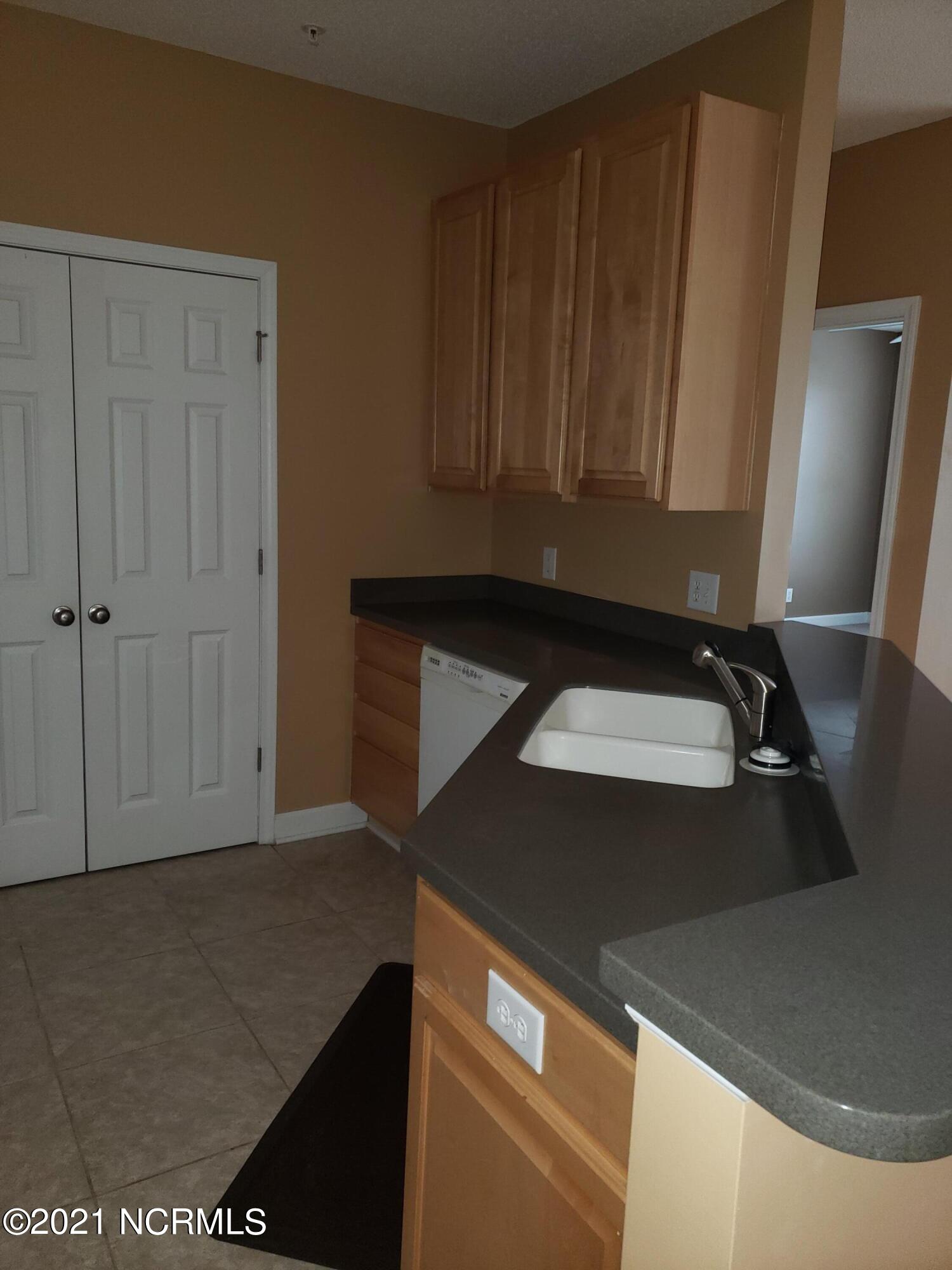 1135 Park Road Southwest, Unit 3202 Sunset Beach, NC 28468 - Photo 6 of 19 3202 12