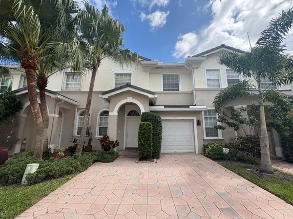 $3,500 | 67 Legacy Court, Delray Beach, FL 33445