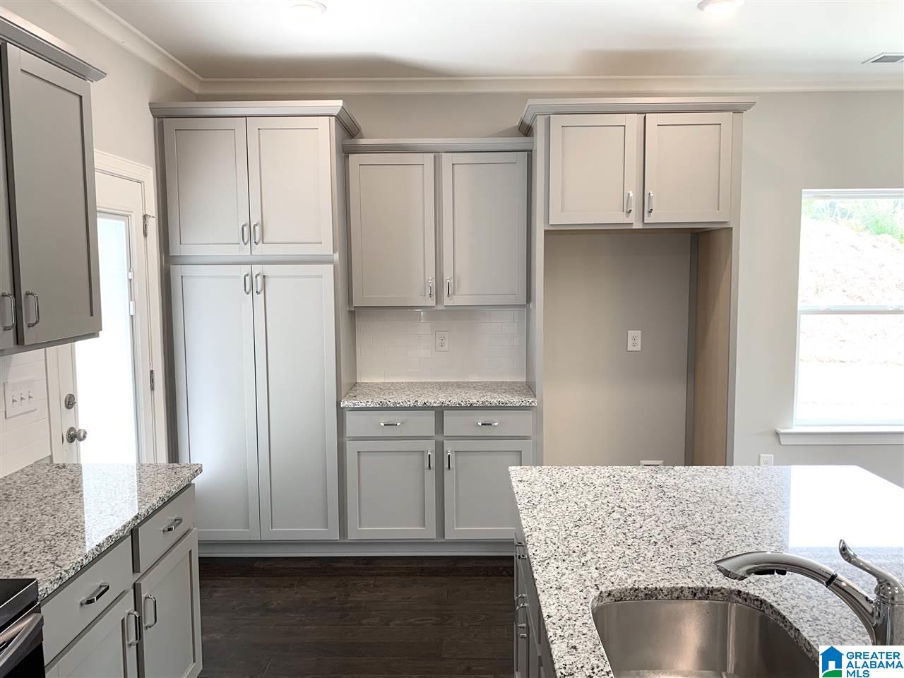4015 Camellia Ridge Cove Pelham, AL 35124 - Photo 13 of 41