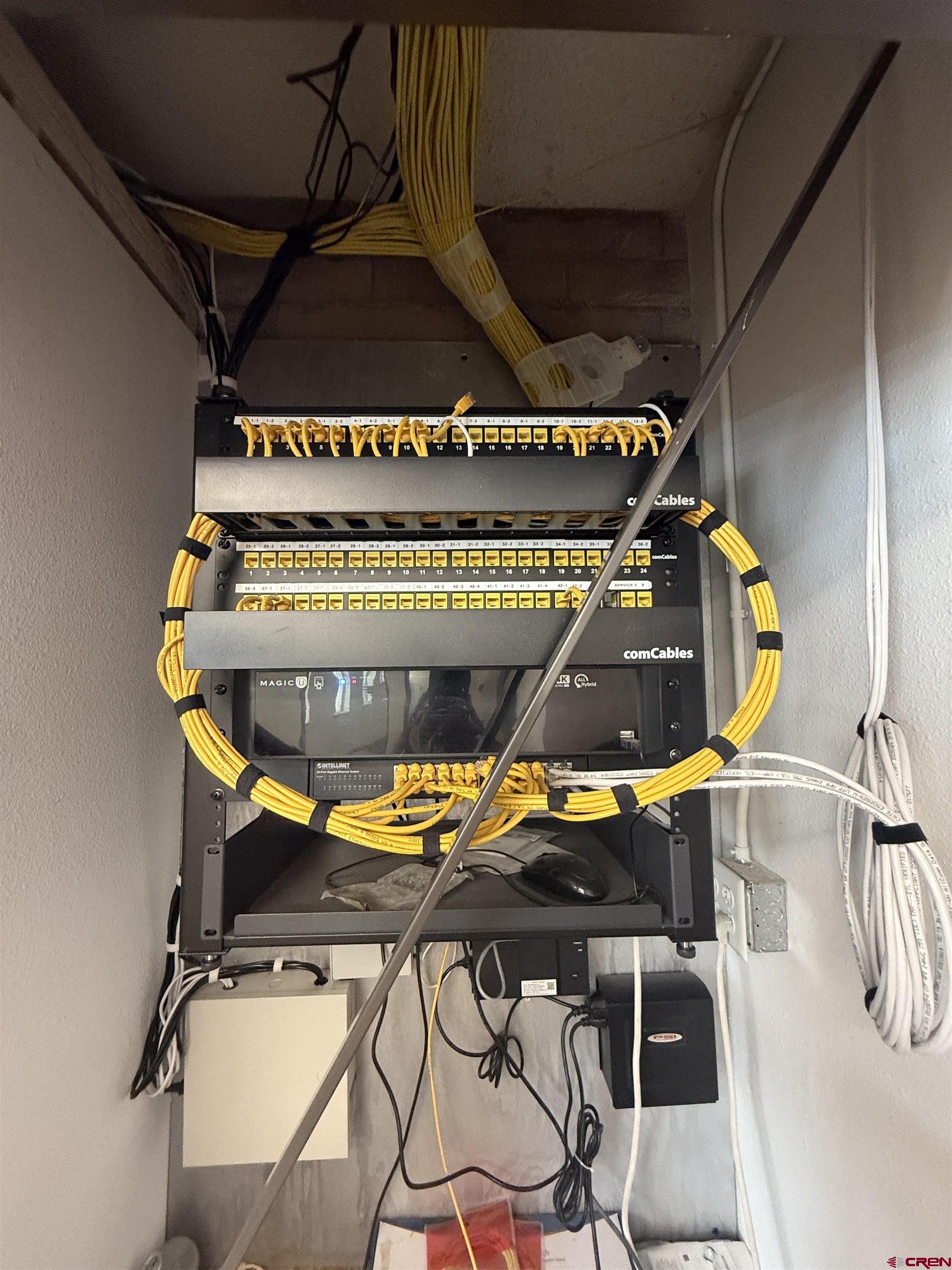 675 Industrial Boulevard, Unit 103 AND GARAGE Delta, CO 81416 - Photo 9 of 31 a view of entryway