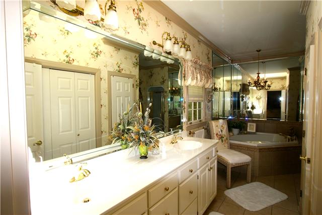 975 Ed Sanders Road Lynchburg, TN 37352 - Photo 9 of 13