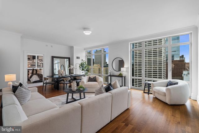 $2,495,000 | 130 South 18th Street, Unit 2502, Philadelphia, PA 19103
