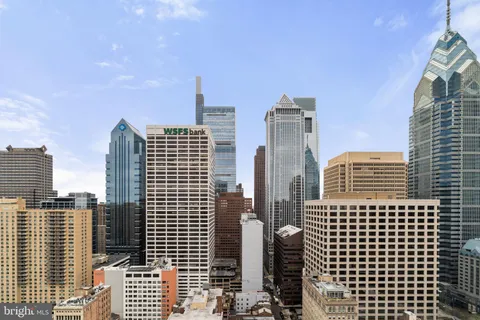 $2,495,000 | 130 South 18th Street, Unit 2502, Philadelphia, PA 19103