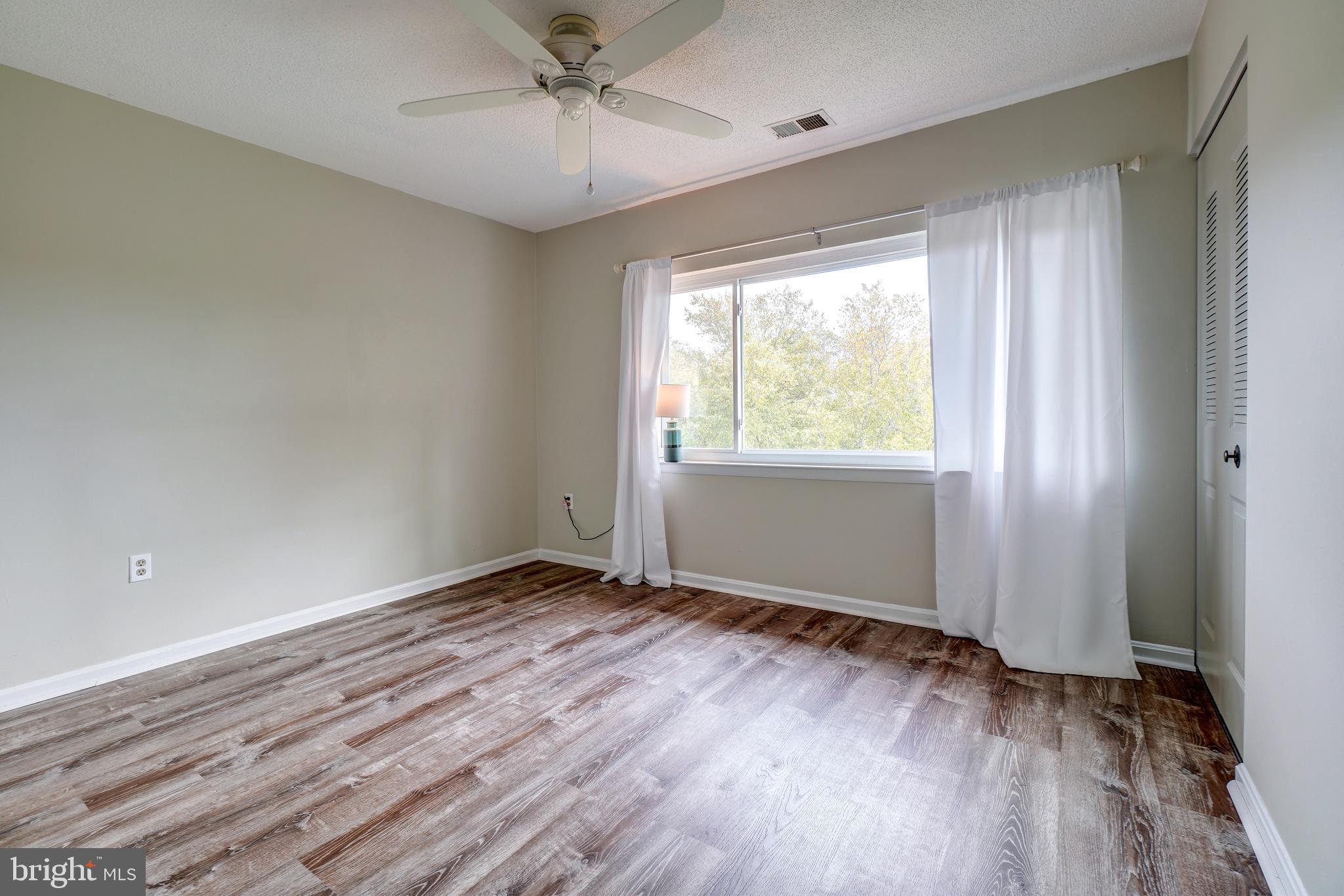 18309 Leman Lake Drive, Unit 706B Olney, MD 20832 - Photo 26 of 38 Primary Suite