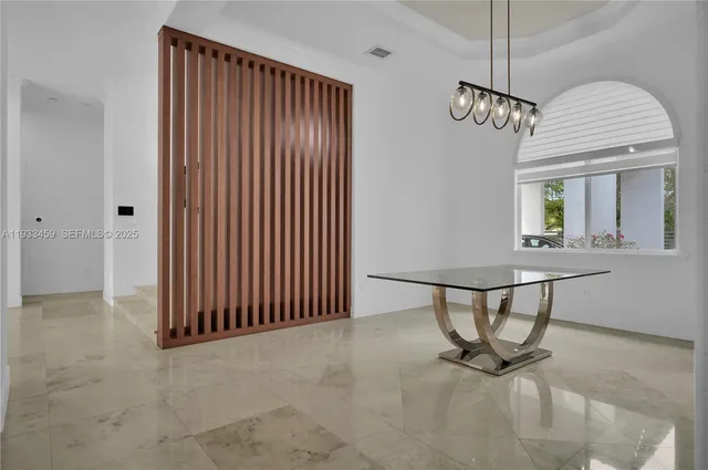 $15,000 | 7780 Southwest 110th Street, Pinecrest, FL 33156