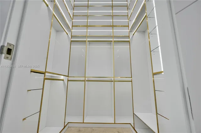 $15,000 | 7780 Southwest 110th Street, Pinecrest, FL 33156