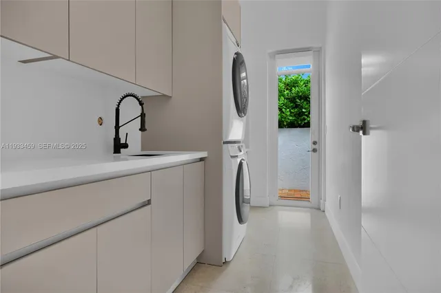 $15,000 | 7780 Southwest 110th Street, Pinecrest, FL 33156