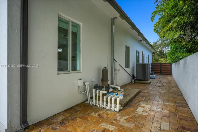 $15,000 | 7780 Southwest 110th Street, Pinecrest, FL 33156