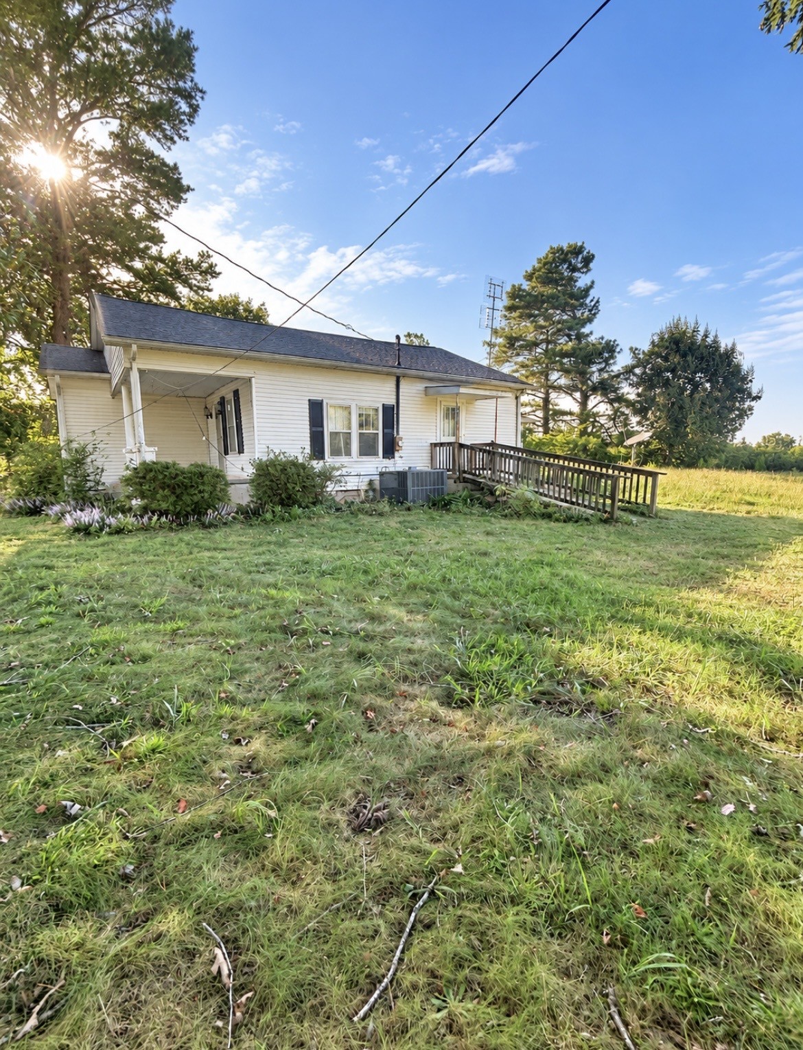 560 State Line Road Loretto, TN 38469 - Photo 2 of 6 Gallery Image 2