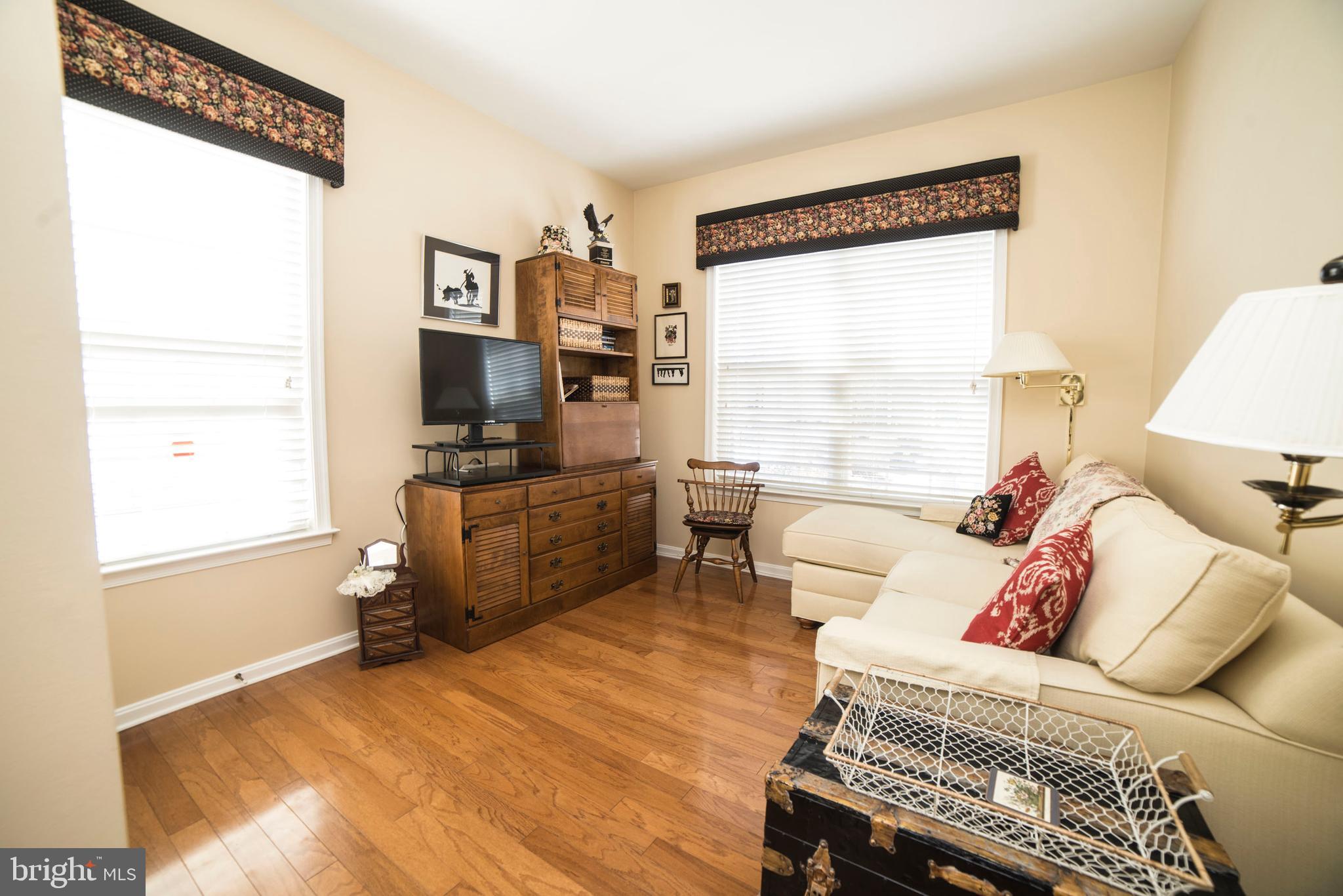 165 Sparrow Drive Hamilton, NJ 08690 - Photo 22 of 33