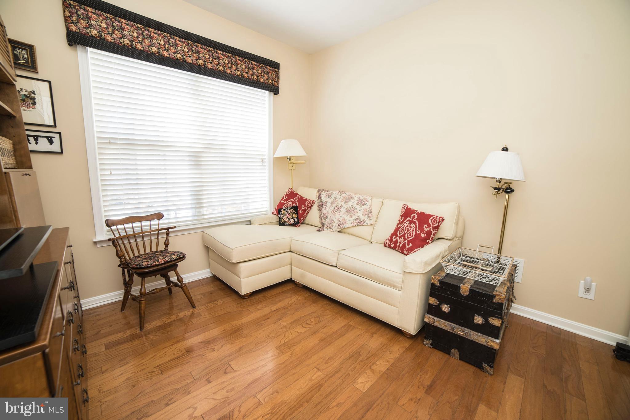 165 Sparrow Drive Hamilton, NJ 08690 - Photo 23 of 33