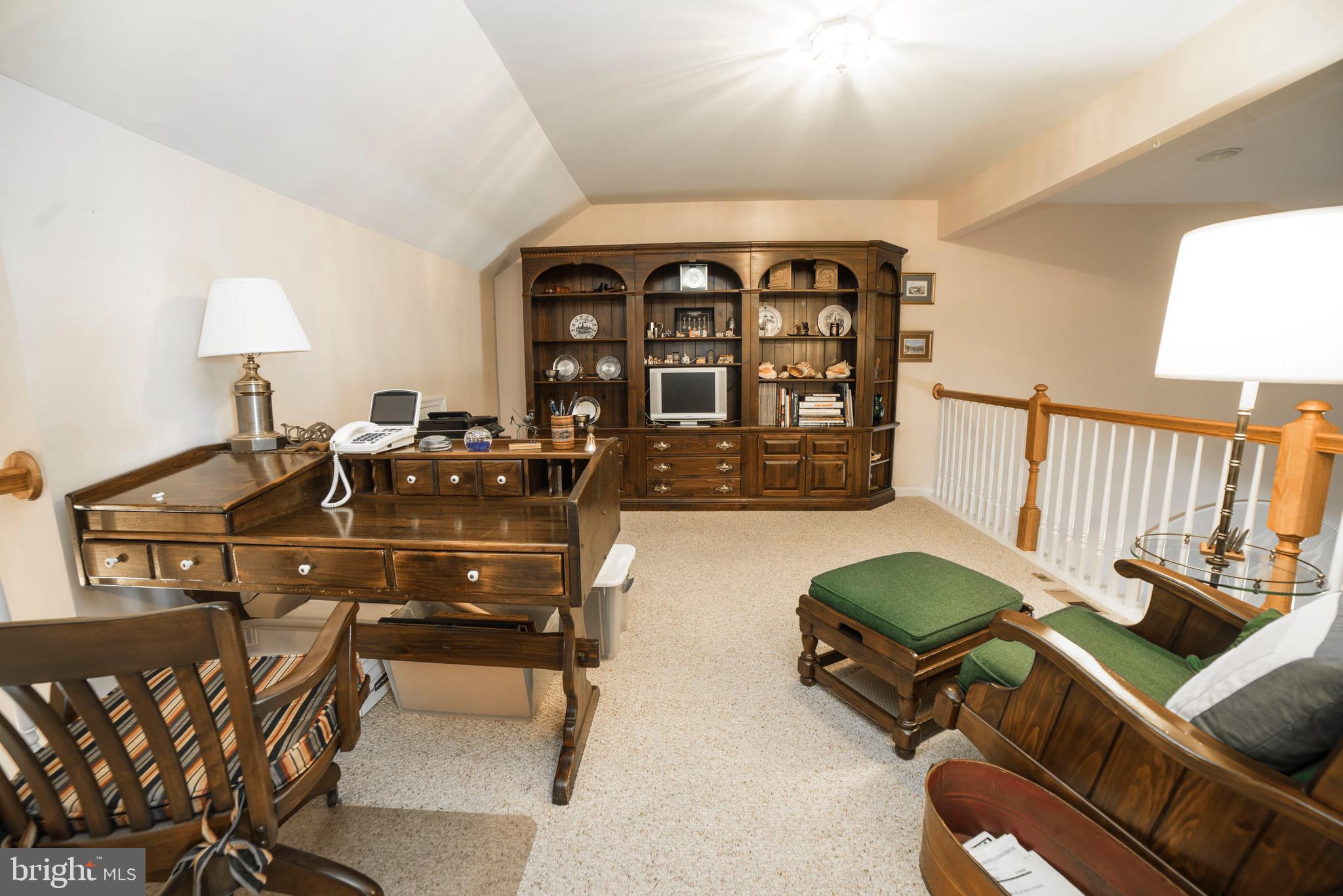 165 Sparrow Drive Hamilton, NJ 08690 - Photo 25 of 33