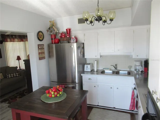 $1,500 | 2378 Ecuadorian Way, Unit 42, Clearwater, FL 33763