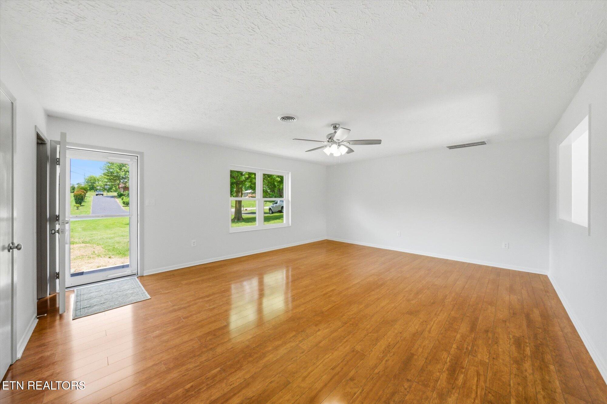 409 Windrush Circle Sevierville, TN 37862 - Photo 5 of 32 05-409-Windrush-Cir-Sevierville-TN-5