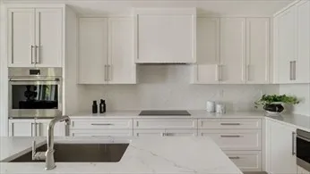 $4,250 | 20 Kinmonth Road, Unit 201, Newton, MA 02468