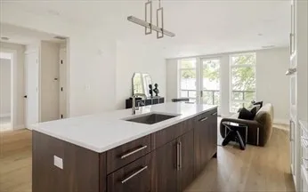 $4,250 | 20 Kinmonth Road, Unit 201, Newton, MA 02468