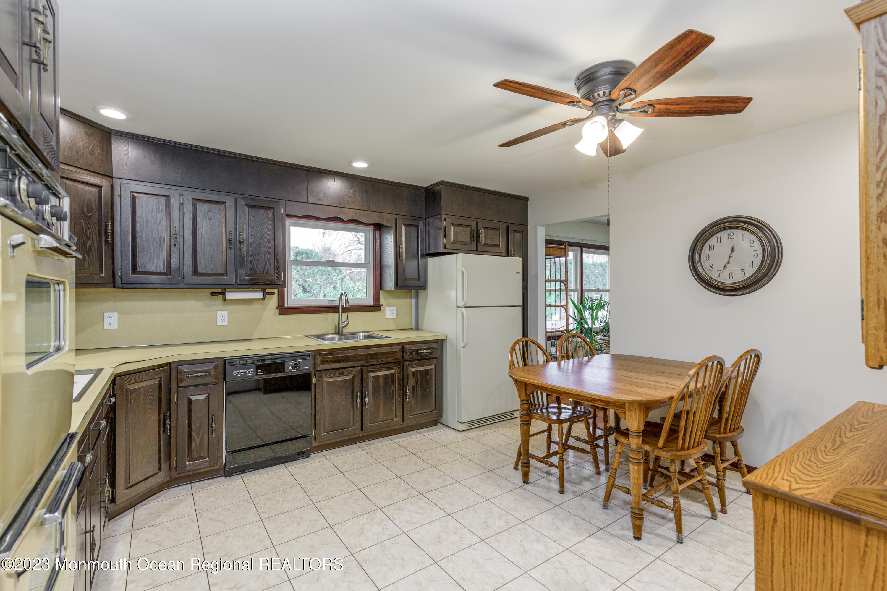 18 Forman Road Millstone Township, NJ 08535 - Photo 14 of 57 Interior-16