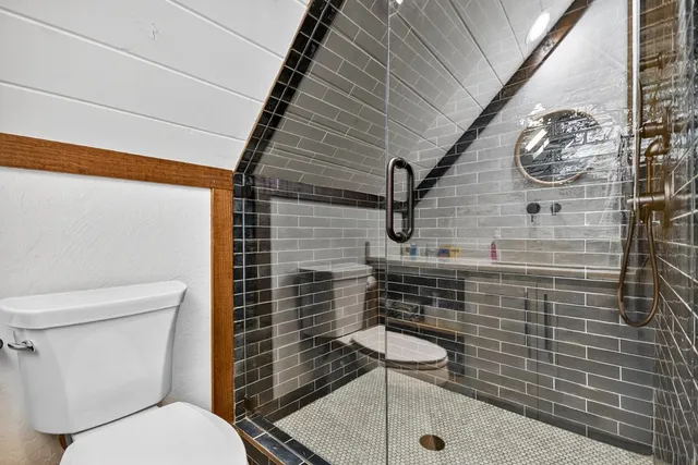 $2,900,000 | 101 Bennett Springs Court, Mineral Bluff, GA 30559