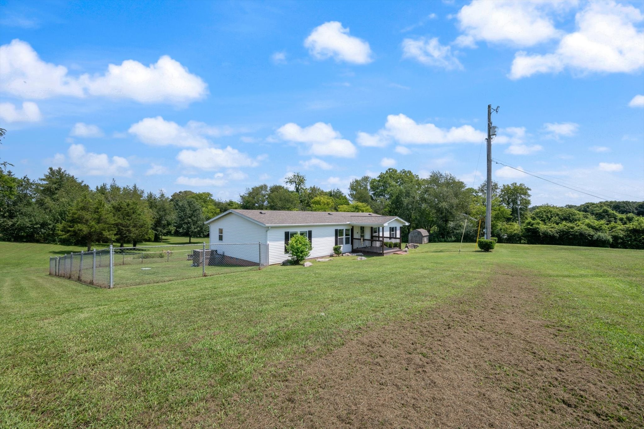 236 Woodruff Road Adams, TN 37010 - Photo 2 of 29 Gallery Image 2