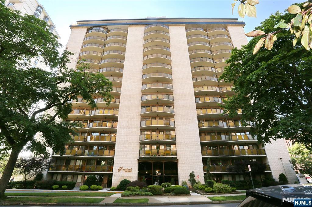 150 Overlook Avenue, Unit 7A Hackensack, NJ 07601 - Photo 38 of 40