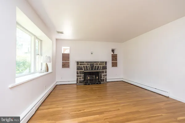 $3,600 | 932 Croton Road, Wayne, PA 19087