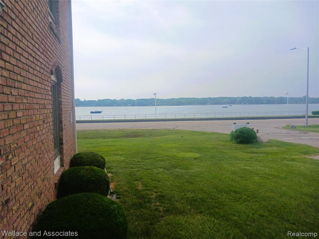 1900 River Road Road, Unit 2 Marysville, MI 48040 - Photo 24 of 24 Gallery Image 24