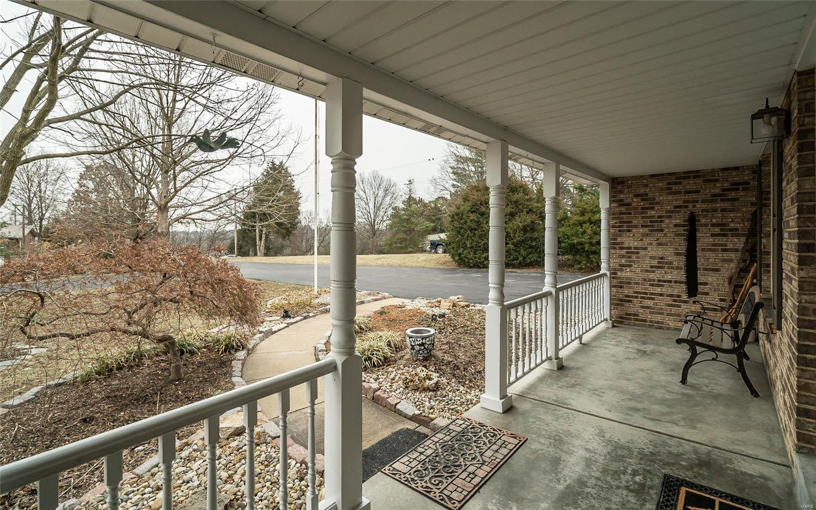 2900 Erb Road St. Louis, MO 63129 - Photo 6 of 88