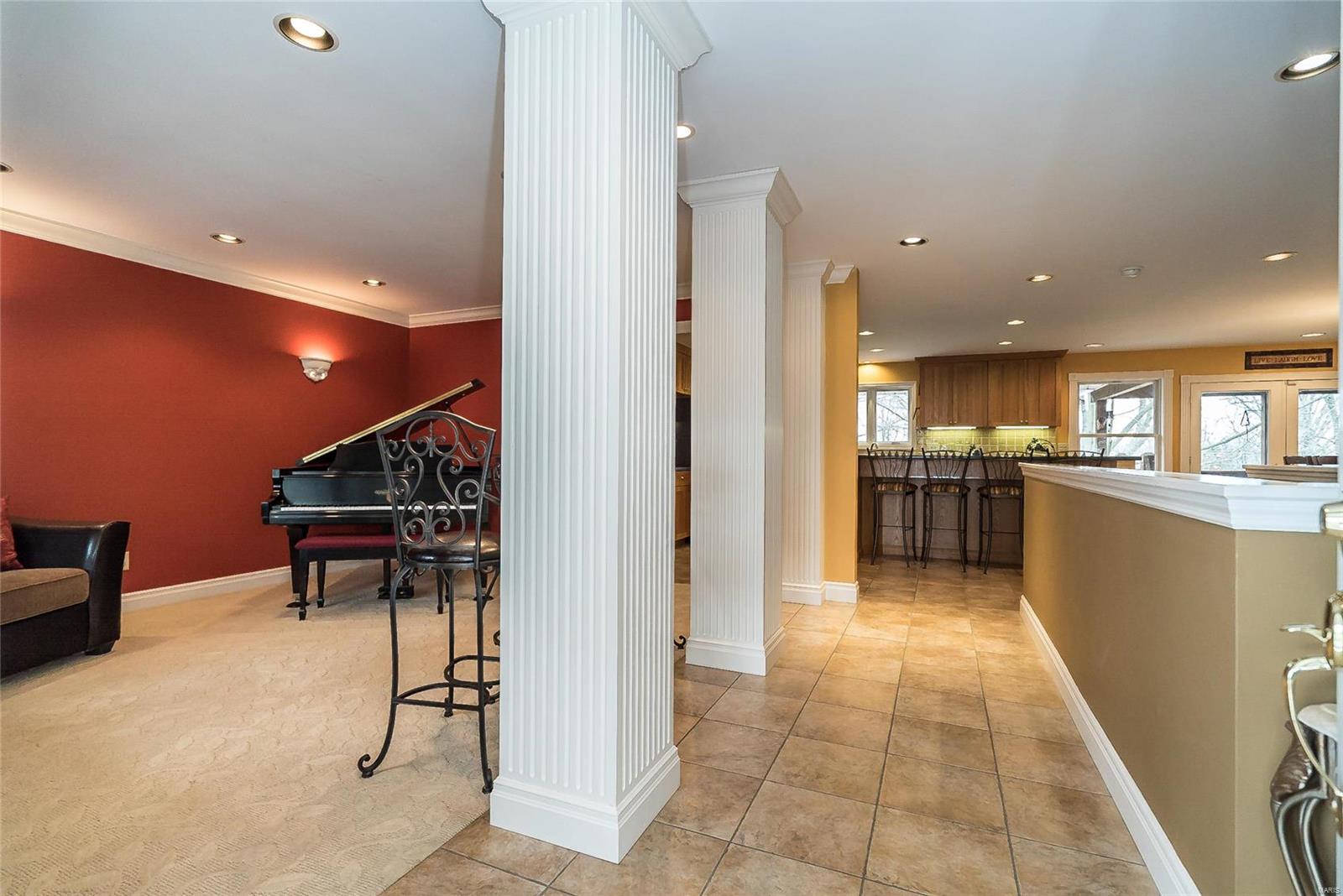 2900 Erb Road St. Louis, MO 63129 - Photo 8 of 88
