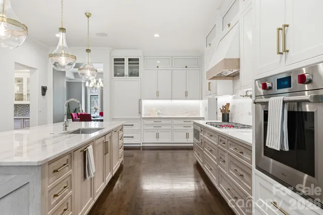 $2,730,000 | 16821 America Cup Road, Cornelius, NC 28031