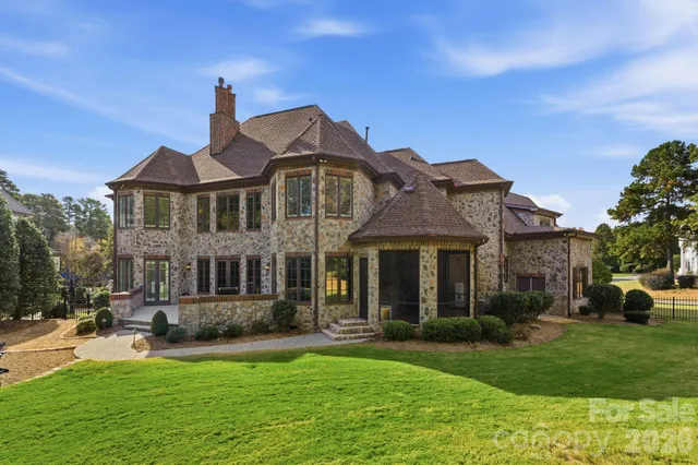 $2,730,000 | 16821 America Cup Road, Cornelius, NC 28031