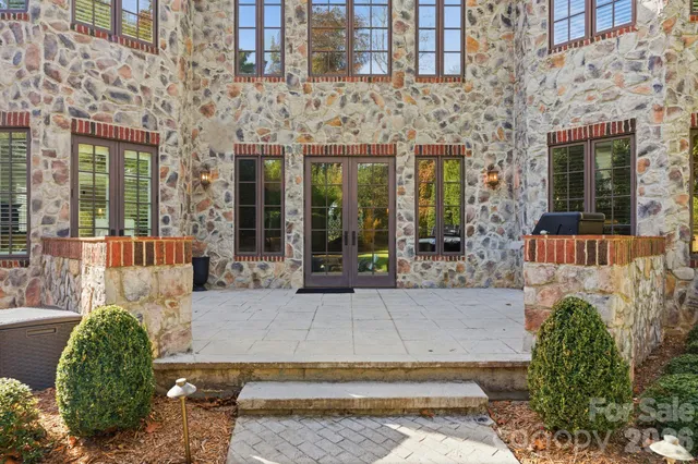 $2,730,000 | 16821 America Cup Road, Cornelius, NC 28031