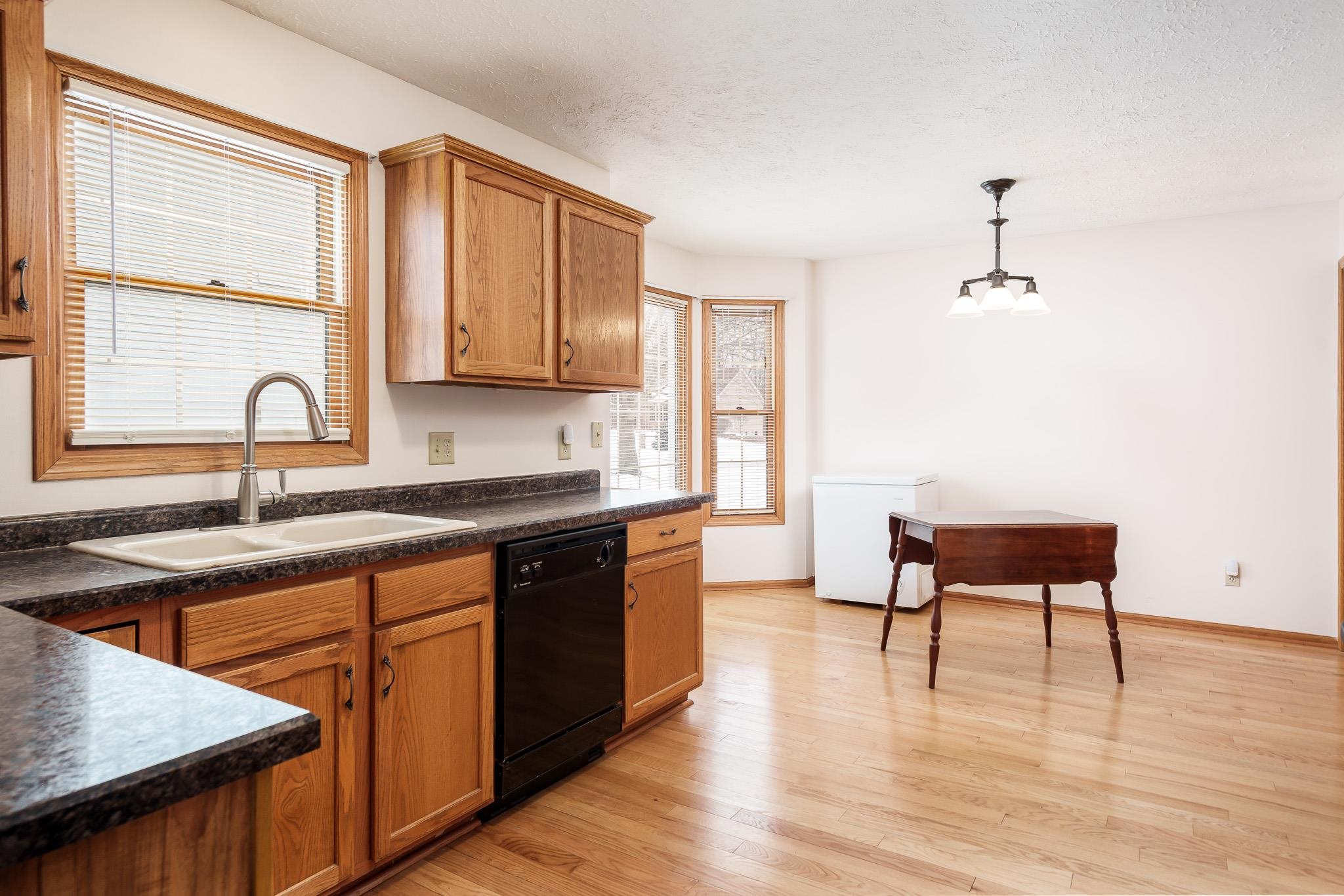 4797 Lindbloom Lane Cherry Valley, IL 61016 - Photo 11 of 44