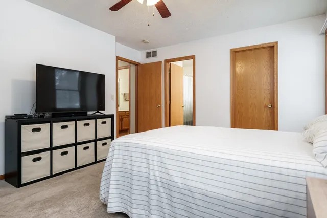 $340,000 | 4797 Lindbloom Lane, Cherry Valley, IL 61016