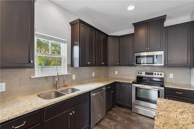 $384,900 | 137 Spoonbill Circle, Savannah, GA 31405