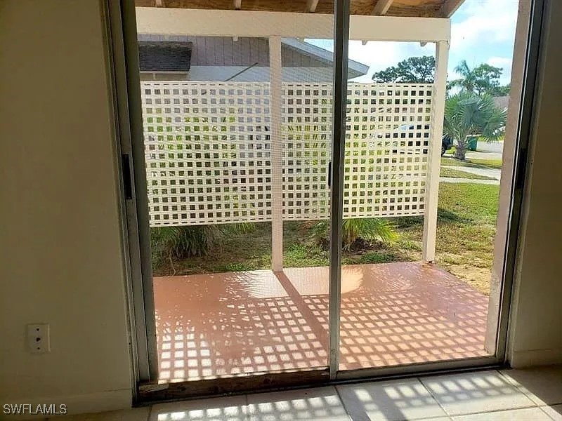 11216 Pendleton Avenue, Unit B Englewood, FL 34224 - Photo 4 of 10 a view of outdoor space