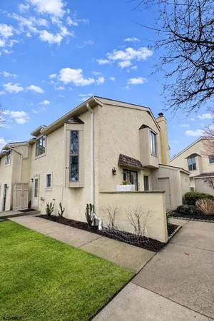 $529,900 | 23 Greate Bay Drive, Unit 23, Somers Point, NJ 08244